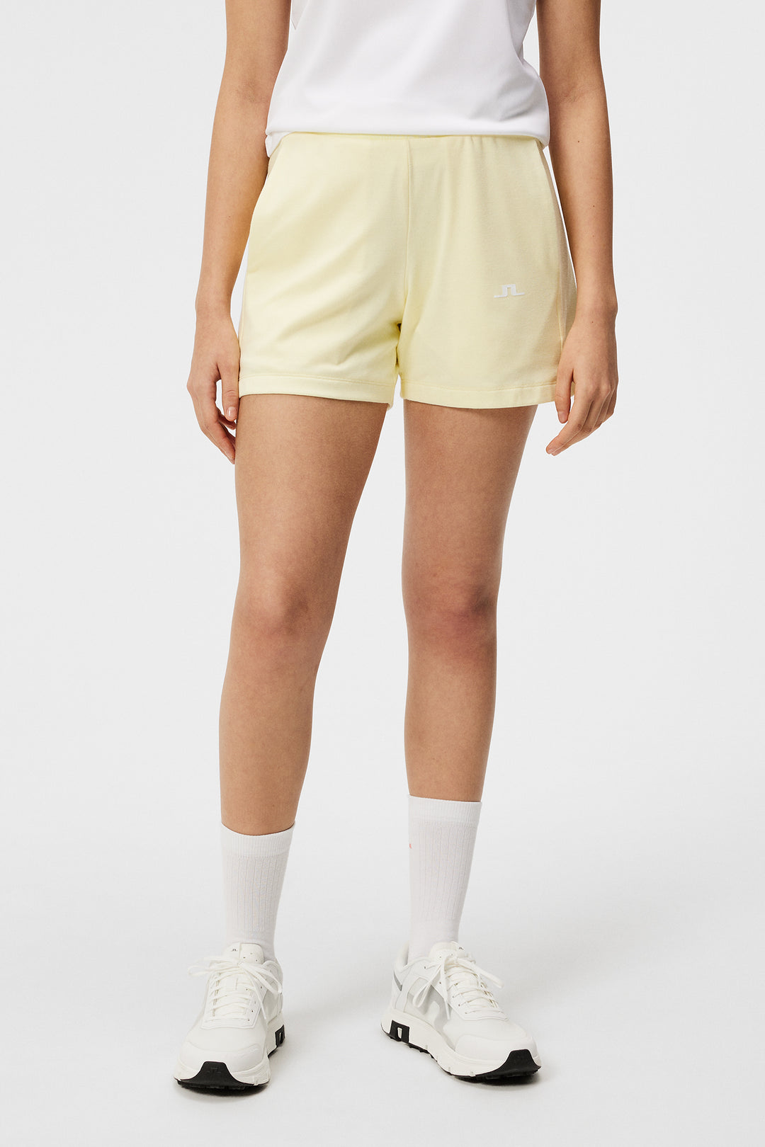 J.Lindeberg Womens Vice Short - Wax Yellow