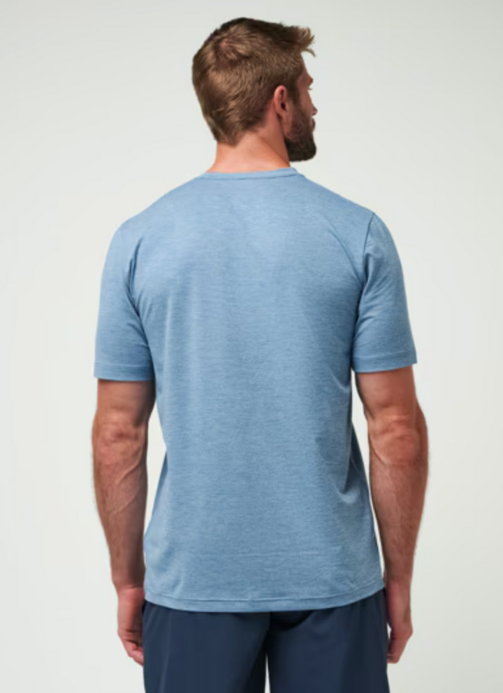 TRAVIS MATHEW SCENIC VISTA ACTIVE T-SHIRT - HEATHER COPEN BLUE